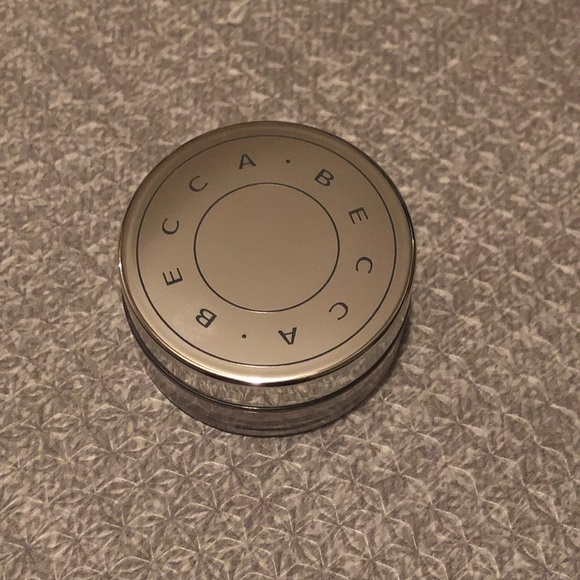 BECCA Hydra-Mist Set & Refresh Powder MINI - Picture 7 of 8